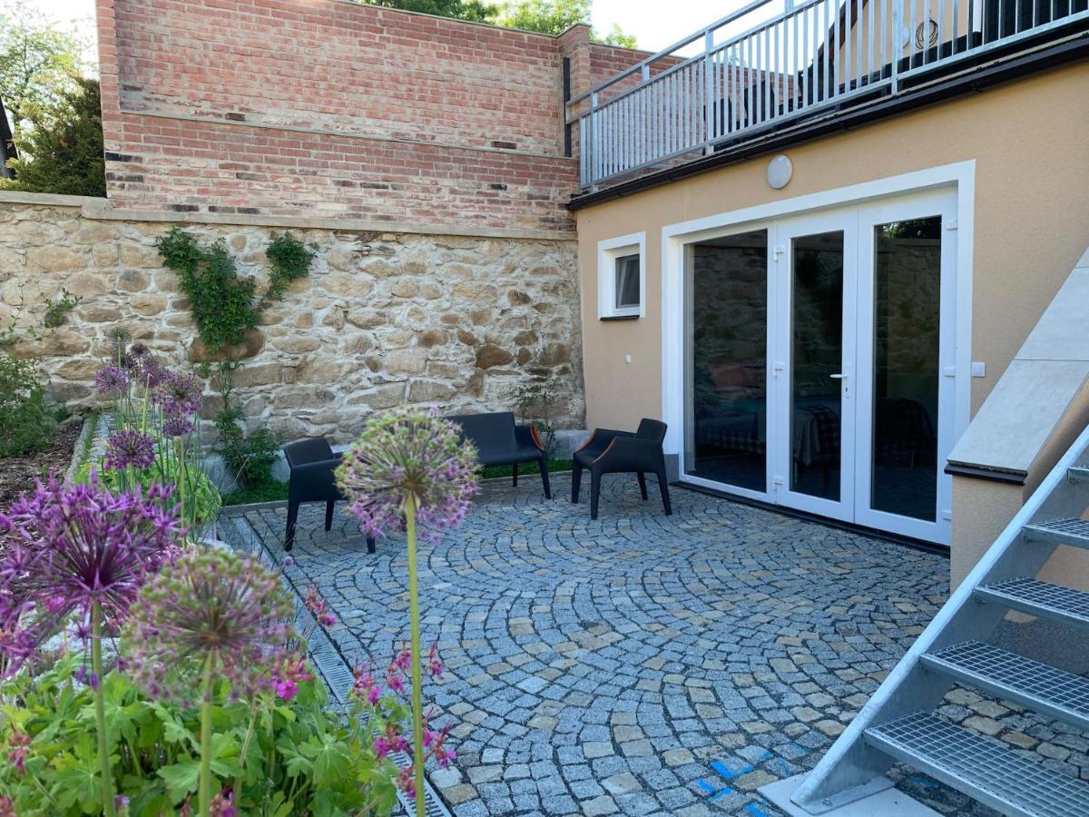 Ferienwohnung Fox Hostka  Exterior foto